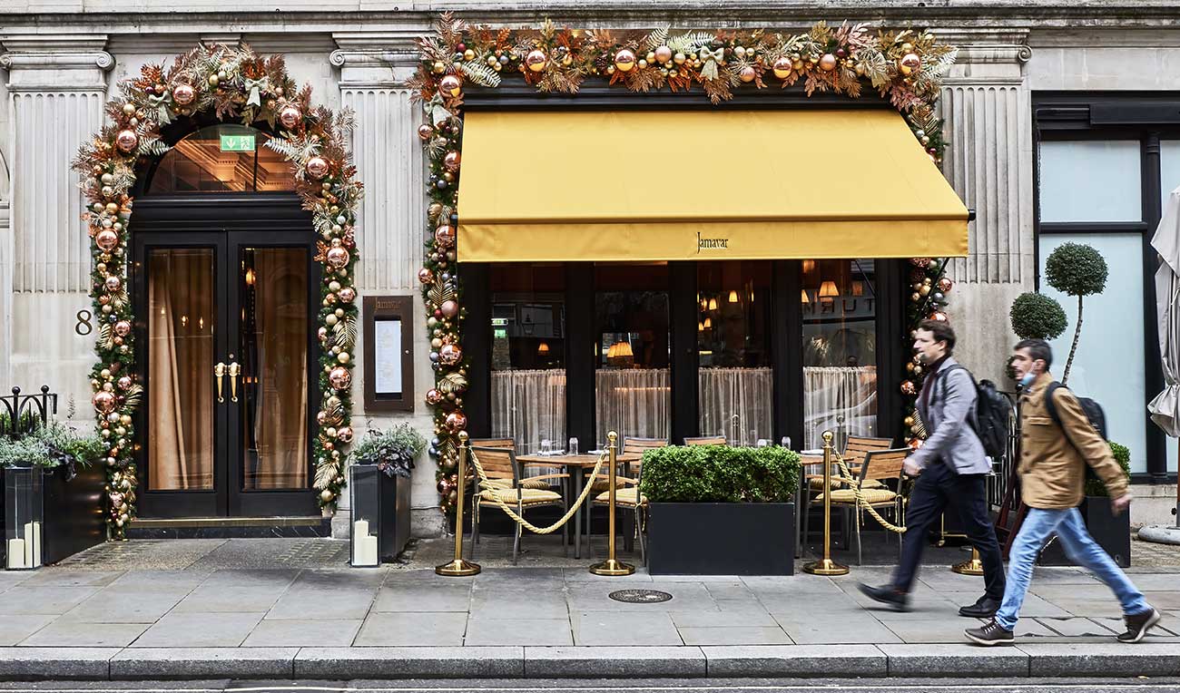 Hertfordshire The Christmas Decorators